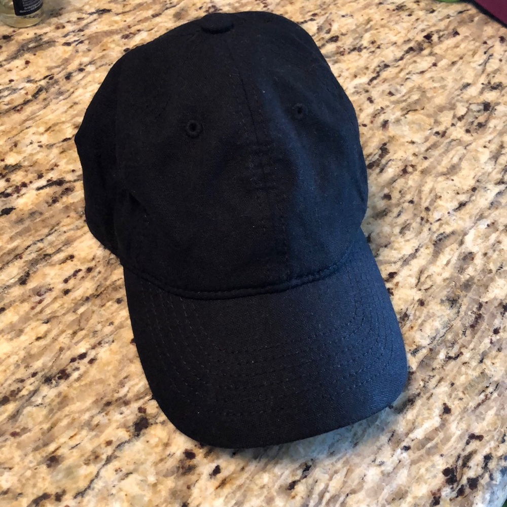 Plain Black Hat